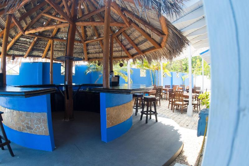 هتل Santa Teresa By The Beach