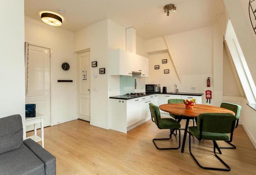 Отель Stayci Serviced Apartments Central Station