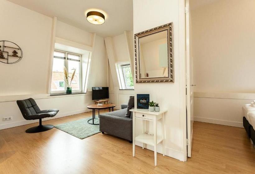 Отель Stayci Serviced Apartments Central Station