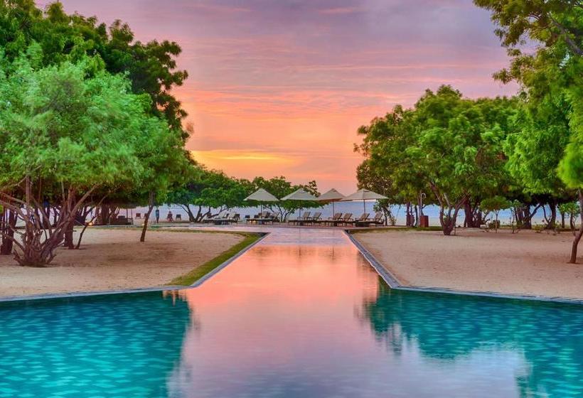 בית מלון כפרי Sunrise By Jetwing