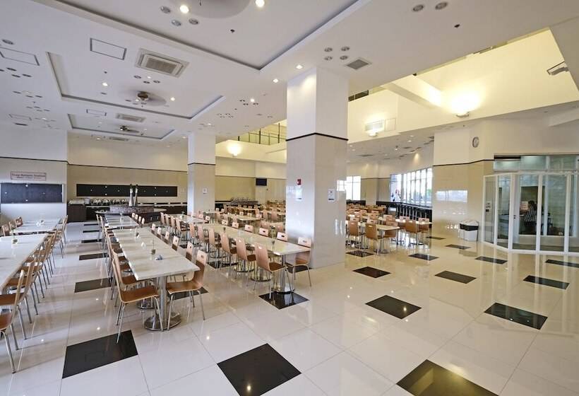 בית מלון כפרי Toyoko Inn Cebu