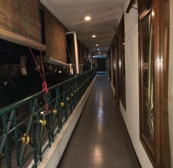 Отель Wisma Bogor Permai