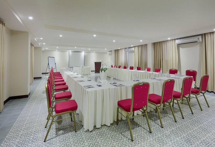 Hotel Wyndham Garden Hoi An Cua Dai