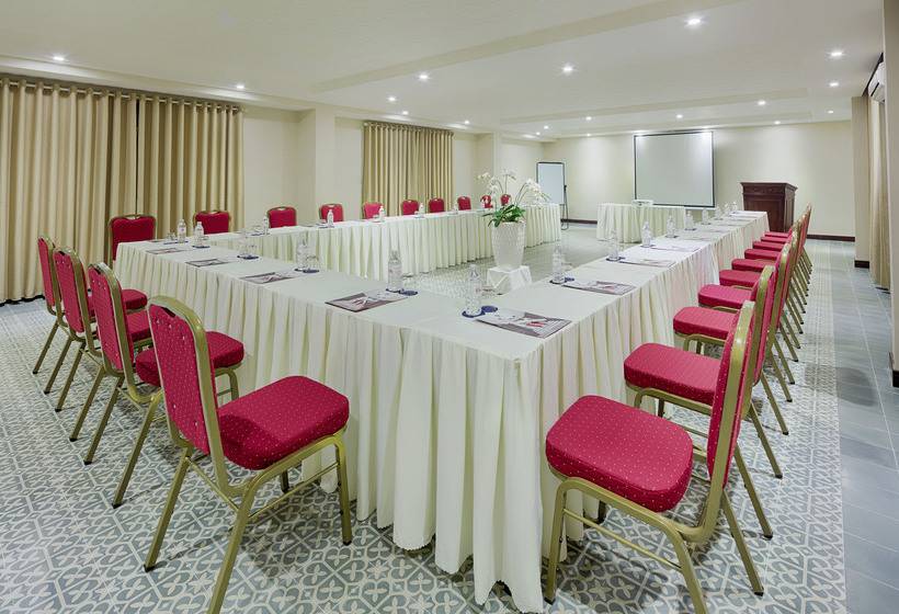 בית מלון כפרי Wyndham Garden Hoi An Cua Dai