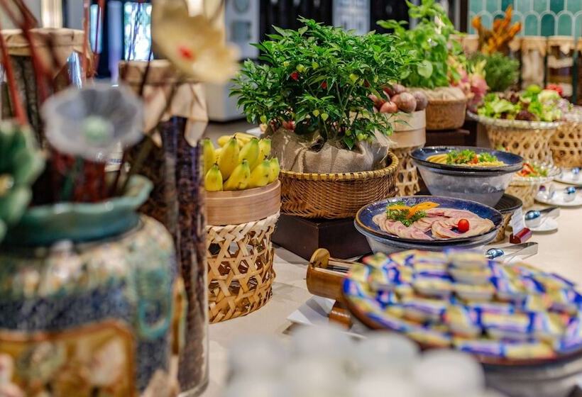 Hotel Wyndham Garden Hoi An Cua Dai