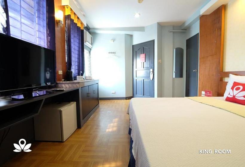 ホテル Zen Rooms Basic Quirino Station