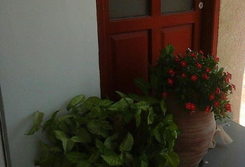 Kozis Hotel Apartments