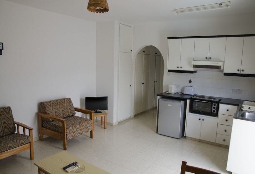 Kozis Hotel Apartments