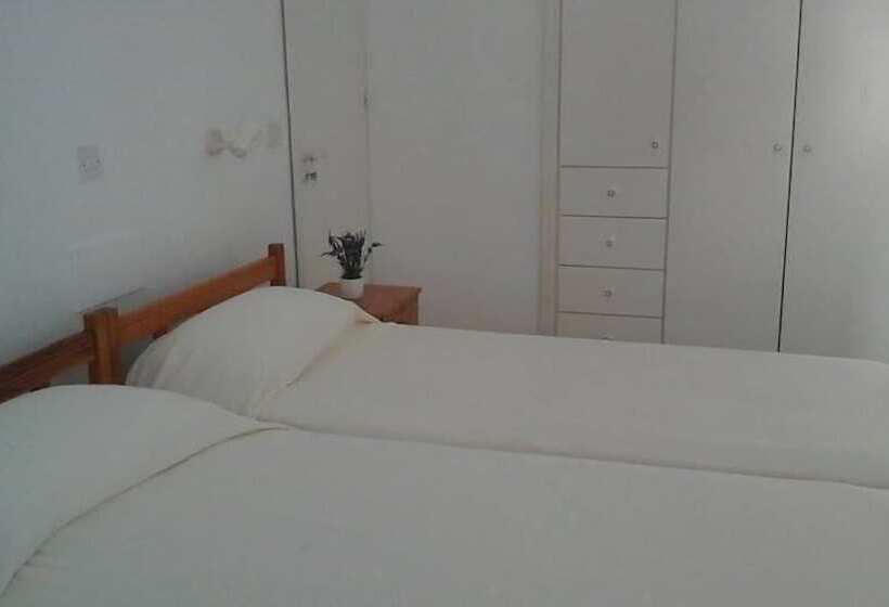 Kozis Hotel Apartments