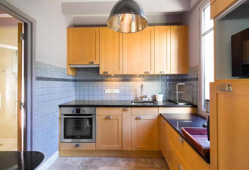 Château De Candes   Art & Spa