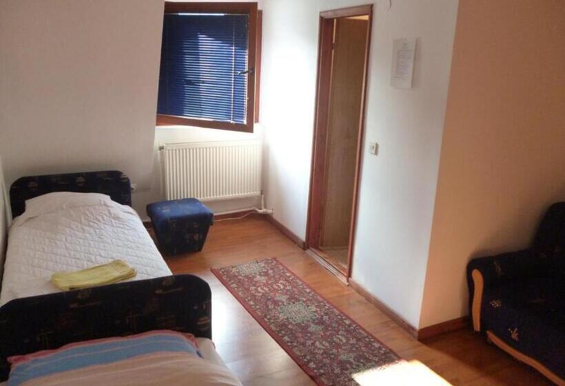 مُتل Apartmani I Sobe Okuka