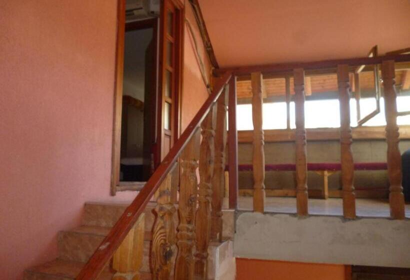 مُتل Apartmani I Sobe Okuka