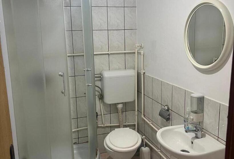 مُتل Apartmani I Sobe Okuka