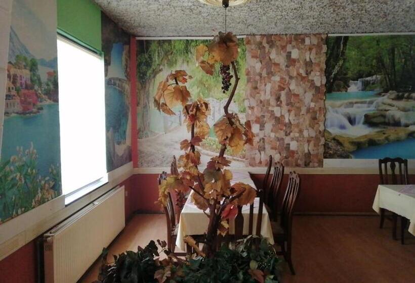 مُتل Apartmani I Sobe Okuka