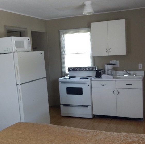 فندق على الطريق Table Rock Resorts At The Rocks Resort