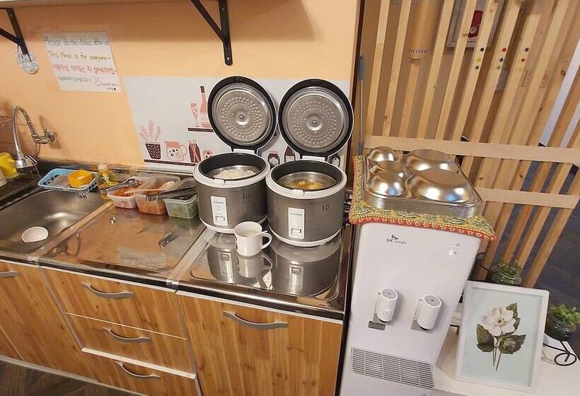 پانسیون 24 Guesthouse Seomyun