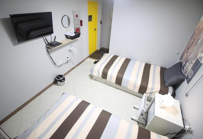 پانسیون 24 Guesthouse Seomyun