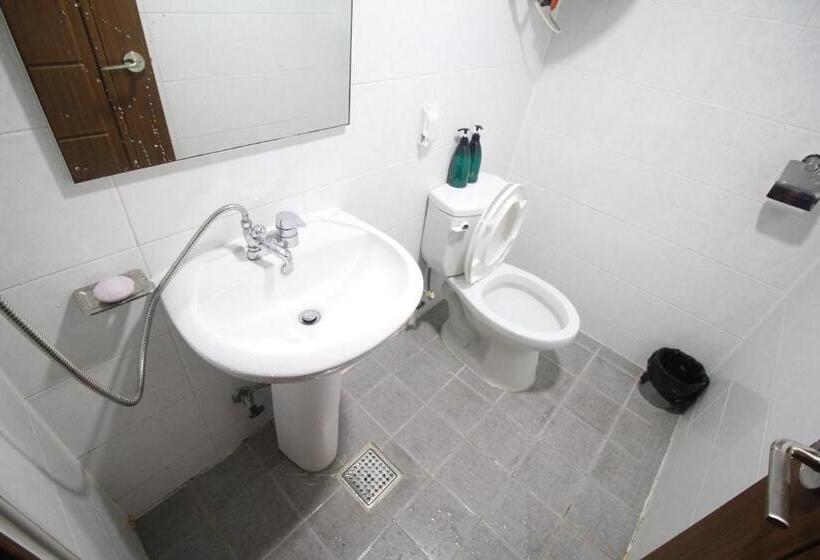 پانسیون 24 Guesthouse Seomyun