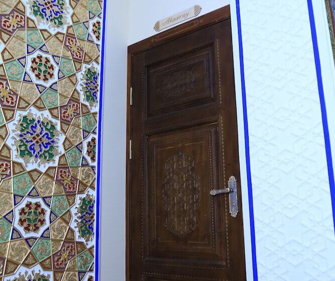 پانسیون Grand Emir Residence