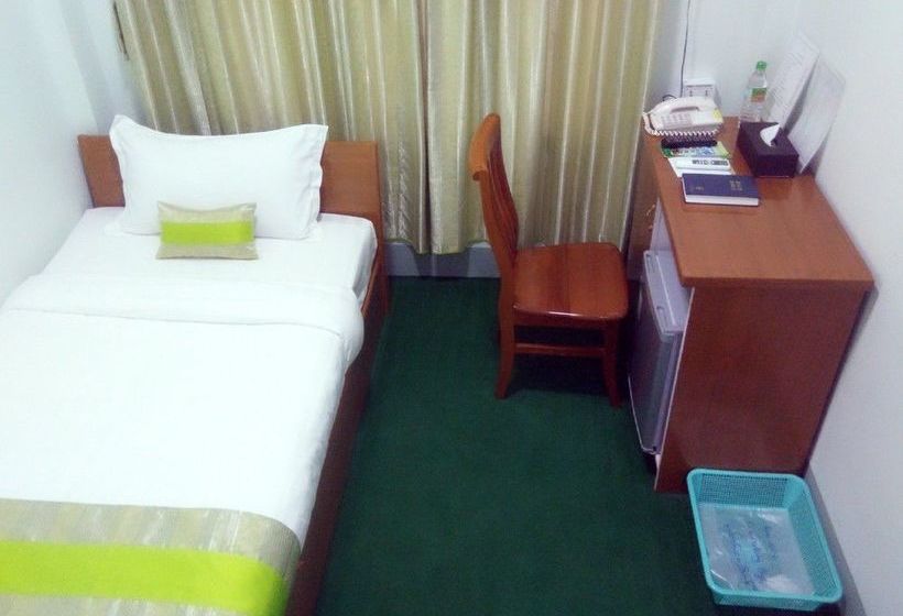 پانسیون Green Days Inn