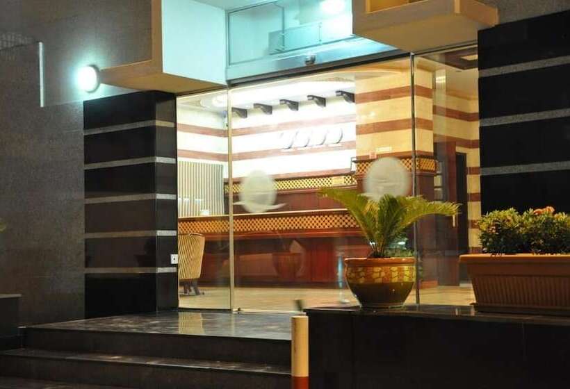 Sahara Hotel Apartments