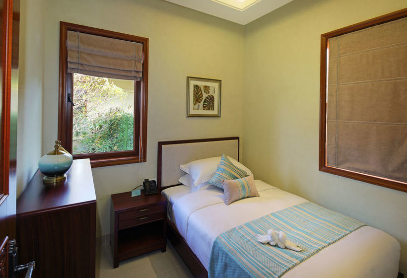 Sanya Ocean Sonic Banling Hotspring Resort