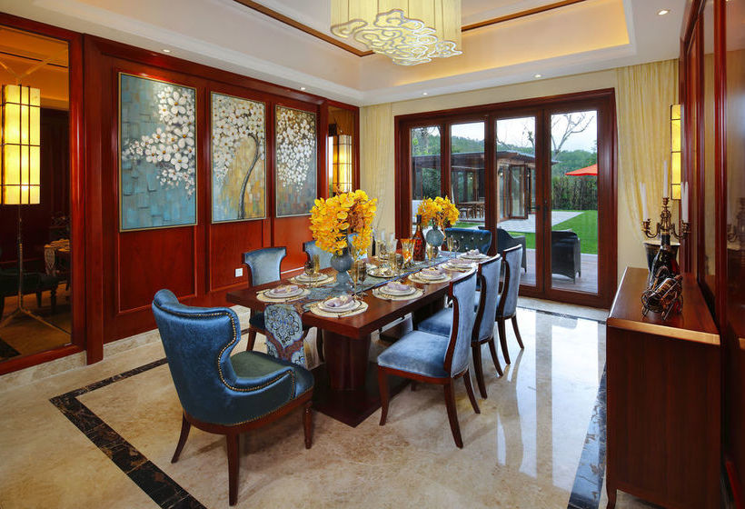 Sanya Ocean Sonic Banling Hotspring Resort