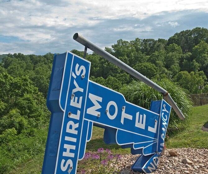 Shirley S Bed And Breakfast