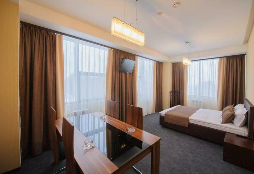 هتل отель Skyline томск аэропорт