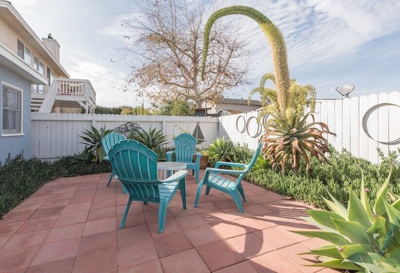 Ventura Beach Cottage