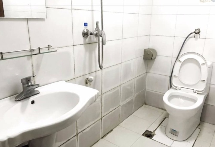 Yatou Bamboo House   Hostel