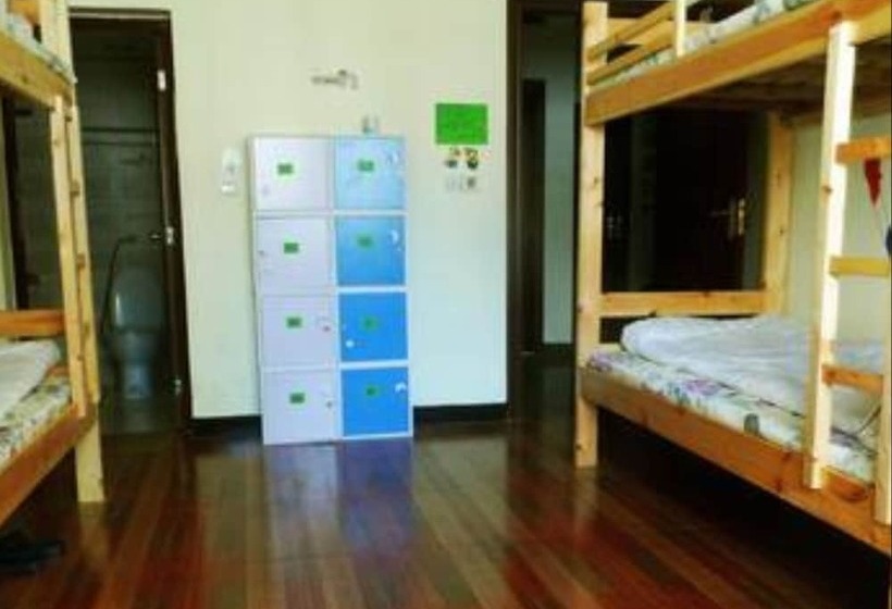 Yatou Bamboo House   Hostel