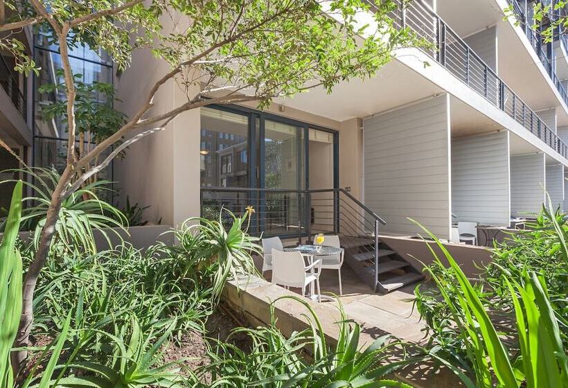 Adderley Terraces J10 By Ctha