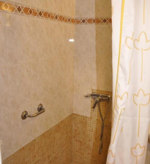 Red Star Surf Hostel