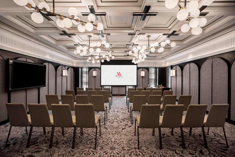 Bangkok Marriott Hotel The Surawongse