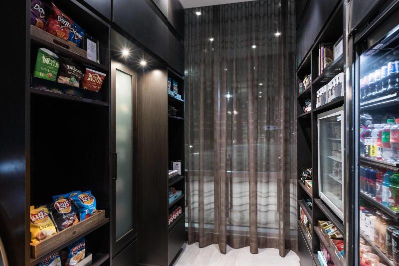 Ac Hotel By Marriott Boston Cleveland Circle