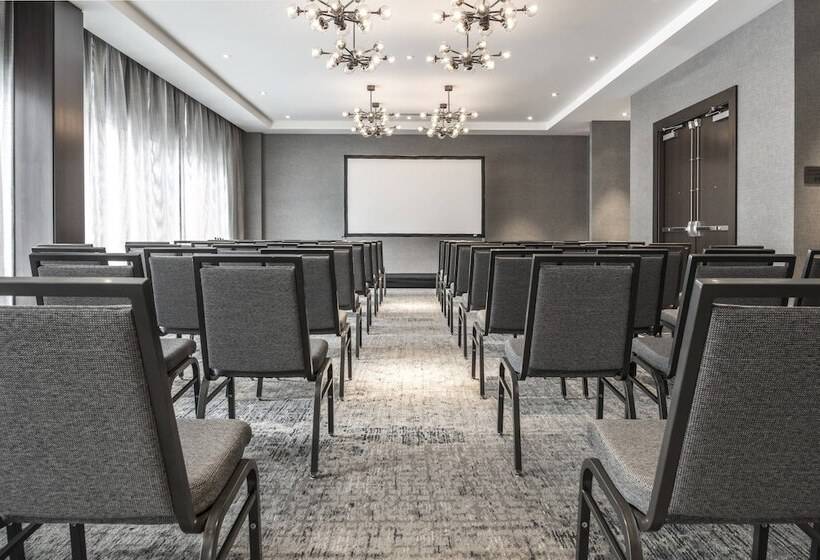 Ac Hotel By Marriott Boston Downtown