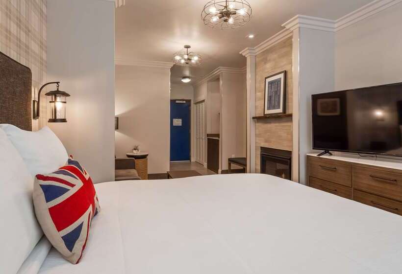 Aristocrat Hotel, Bw Signature Collection