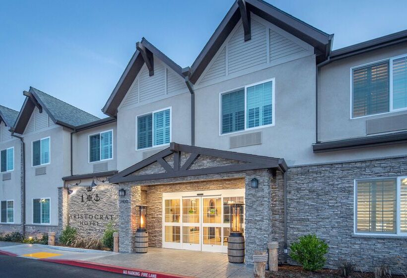 Aristocrat Hotel, Bw Signature Collection