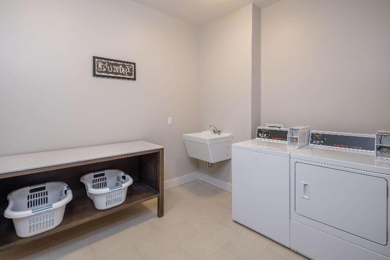 Aristocrat Hotel, Bw Signature Collection