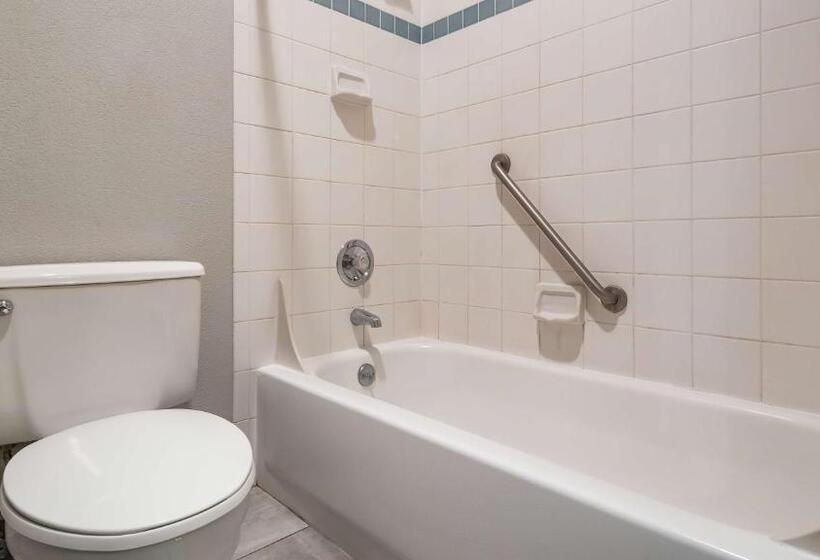 فندق Baymont By Wyndham Moses Lake