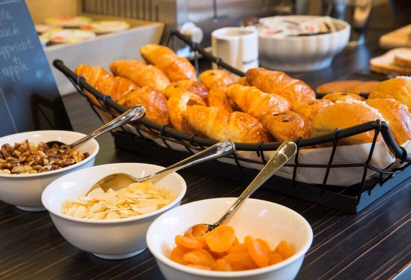 호텔 Best Western Hôtel Journel Saint Laurent Du Var