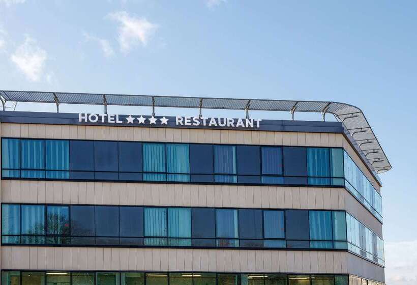 בית מלון כפרי Best Western Plus Hôtel Escapade Senlis