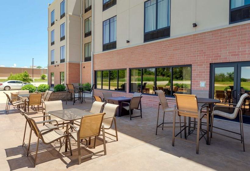 Best Western Plus Centralia Hotel & Suites
