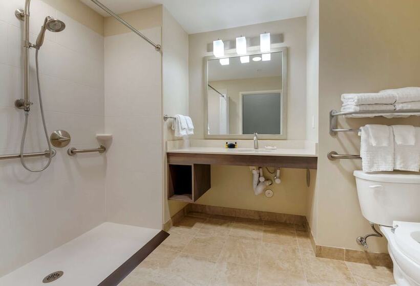 Best Western Plus Centralia Hotel & Suites