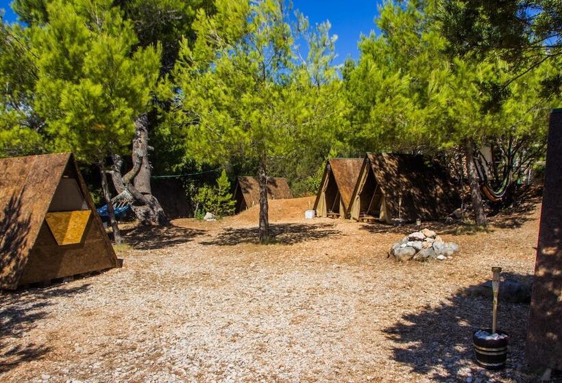 호텔 Cast Away   Eco Resort