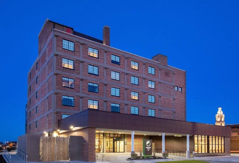 Отель Element Moline