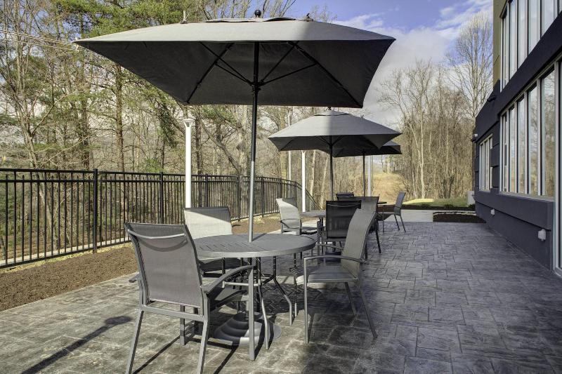 فندق Fairfield Inn & Suites By Marriott Roanoke Salem