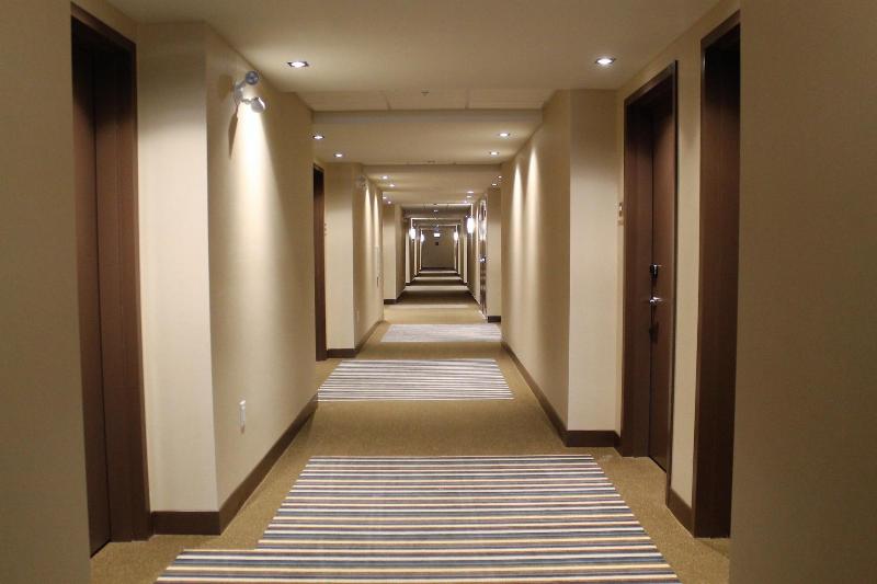 فندق Four Points By Sheraton Grande Prairie