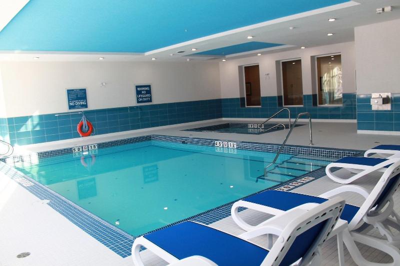 فندق Four Points By Sheraton Grande Prairie